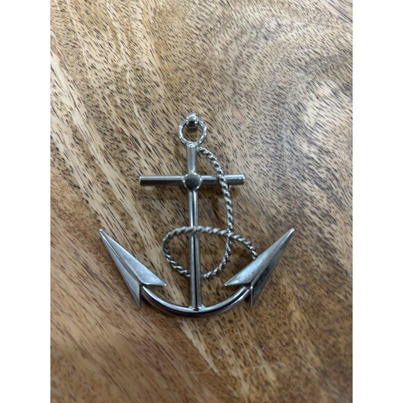 Ship's Anchor & Rope Pin Brooch Pendant Silver Tone Nautical 2 3/4” X 2 1/2” - Picture 1 of 4